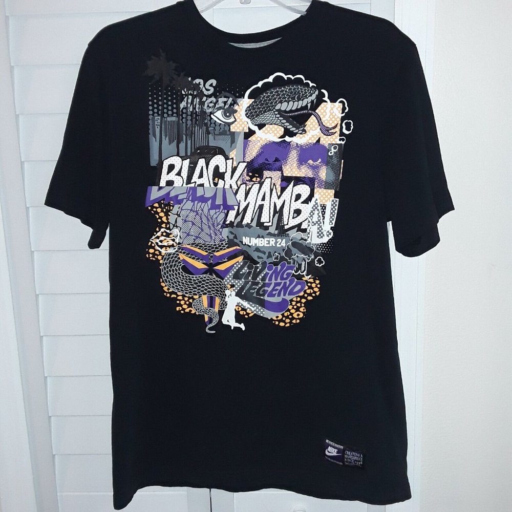 Black Mamba Kobe Bryant #24 T-Shirt, Nike Brand MMXIV, Size Adult Large, EUC
